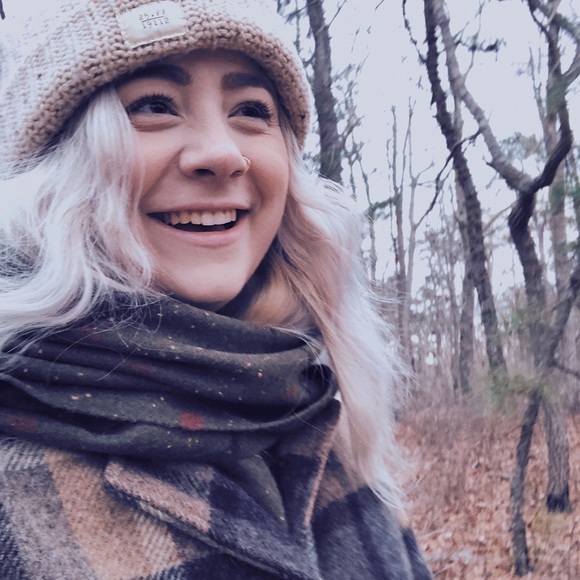 Hello There! I’m Dallas, + it’s great to meet you! - Picture 13 of 16